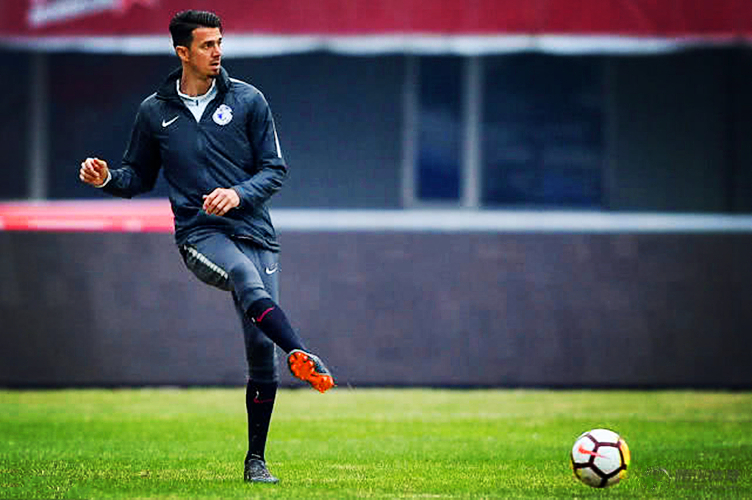 关于克里夫兰骑士内部会议纪要流出：今夜防线松动；中超使命明确；心理建设被强调的信息