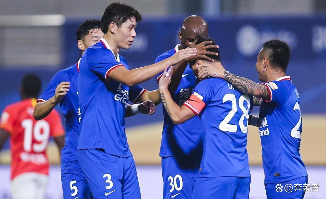 包含全明星赛今夜再迎强敌，上海申花豪取连胜，主帅态度：球迷炸锅，赛季目标并未改变的词条-九游