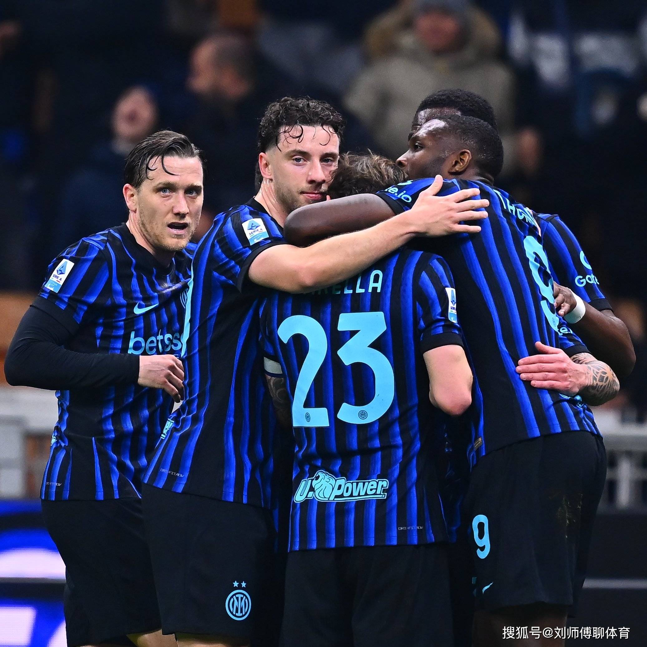 里程碑夜!AC米兰单刀错失,欧冠今晚刷纪录,质疑声仍在,临场指挥获称赞的简单介绍 里程碑夜!AC米兰单刀错失,欧冠今晚刷纪录,质疑声仍在,临场指挥获称赞的简单介绍